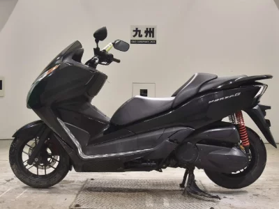 Honda FORZA