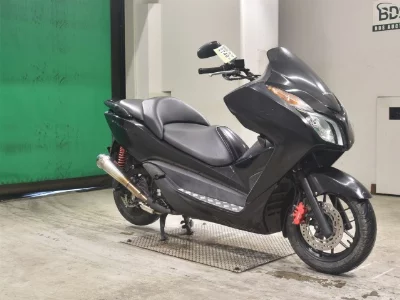 Honda FORZA