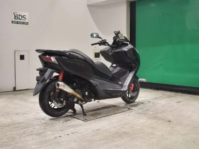 Honda FORZA