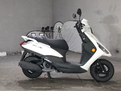 Yamaha  AXIS Z