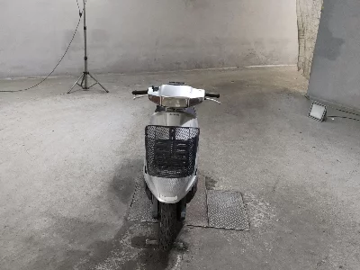 Suzuki ADDRESS V100