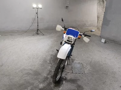 Honda XLR200R