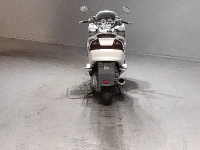 Suzuki SKYWAVE 250S