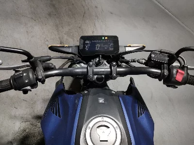 Honda CB250R
