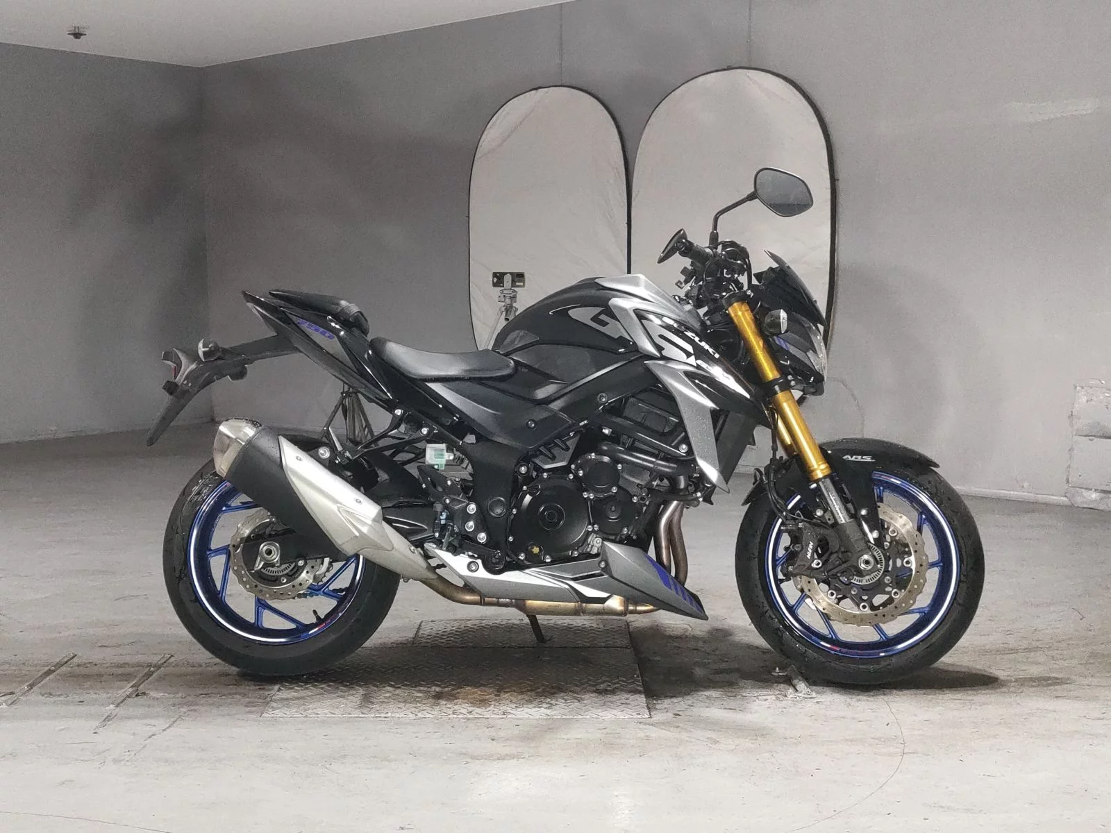 Suzuki GSX-S750 2021