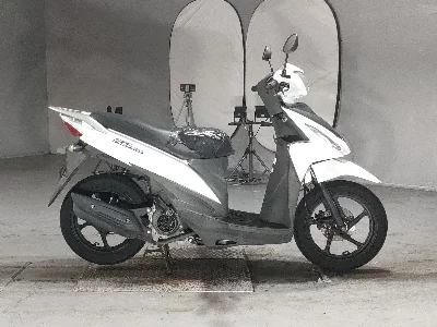 Suzuki ADDRESS V110