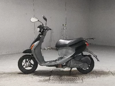 Suzuki LET'S4