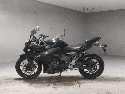 Suzuki GSX250R
