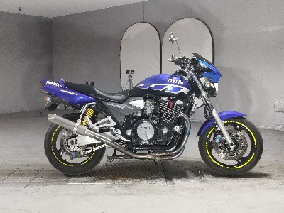 Yamaha XJR1300