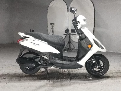 Yamaha  AXIS Z