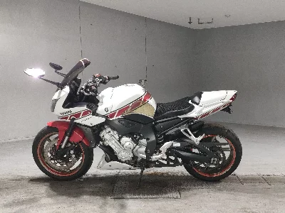Yamaha FZ-1 FEATHER
