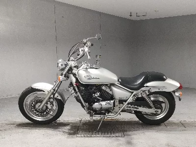 Honda MAGNA 250