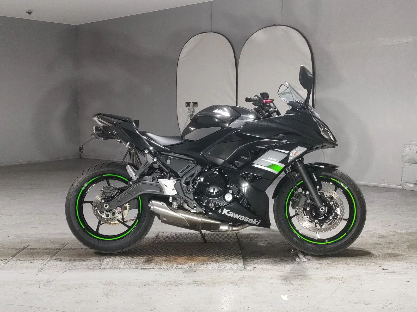 Kawasaki NINJA650 2019