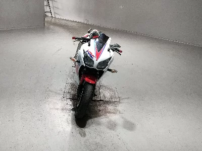 Honda CBR250R