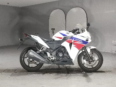 Honda CBR250R