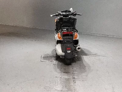 Suzuki GEMMA250