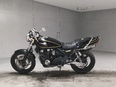 Kawasaki ZEPHYR400K