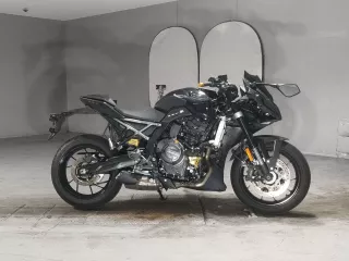 Suzuki GSX-8R