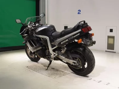 Suzuki GSX-R1100