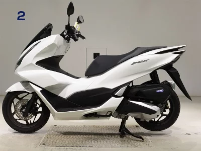 Honda PCX125-4