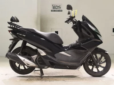 Honda PCX125-3