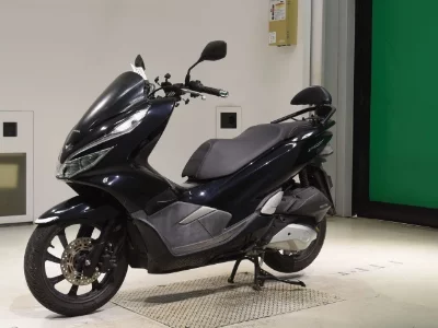 Honda PCX125-3