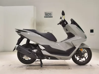 Honda PCX125-4