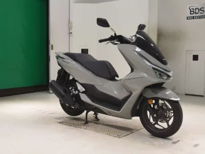 Honda PCX125-4