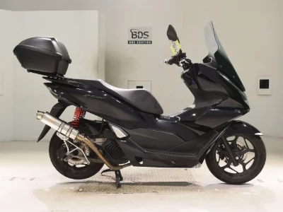 Honda PCX125-4