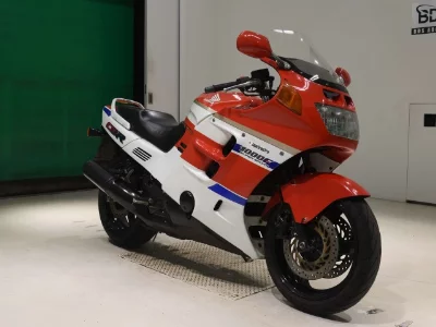 Honda CBR1000F