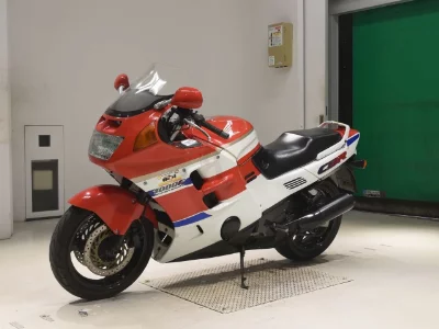 Honda CBR1000F