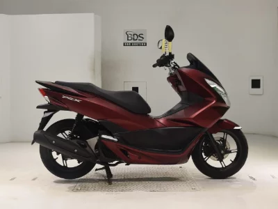 Honda PCX125-2