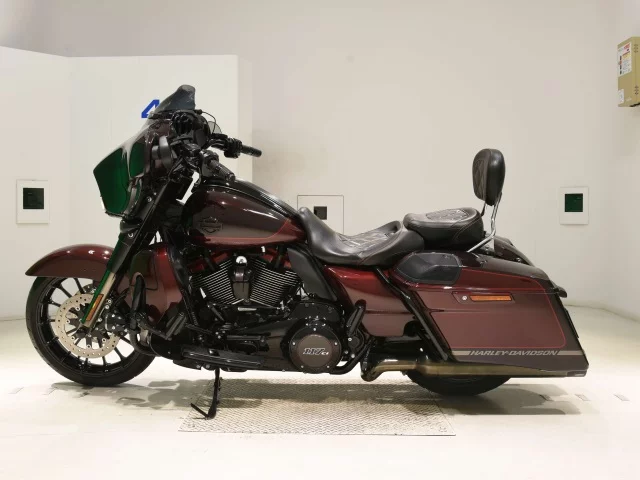 Harley-Davidson HARLEY FLHXSE1920CVO  с аукциона в Японии