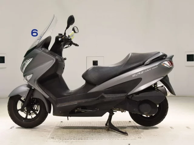 Suzuki BURGMAN200  с аукциона в Японии