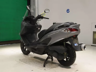 Suzuki BURGMAN200