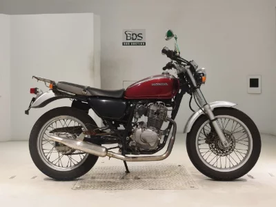 Honda CB223S