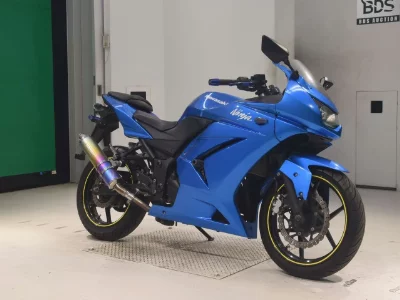 Kawasaki NINJA250R