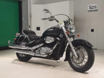 Suzuki INTRUDER 400 CLASSIC