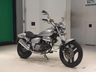 Honda MAGNA 50