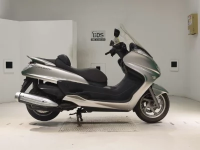 Yamaha MAJESTY 250-3