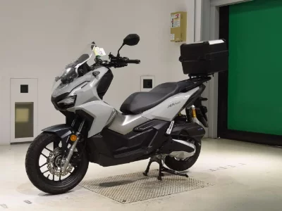 Honda ADV160