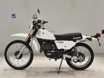 Suzuki TS185