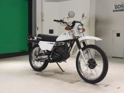 Suzuki TS185