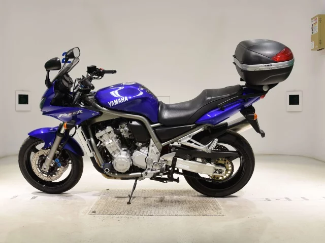 Yamaha FZS1000 FEATHER  с аукциона в Японии