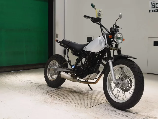 Yamaha TW225  с аукциона в Японии