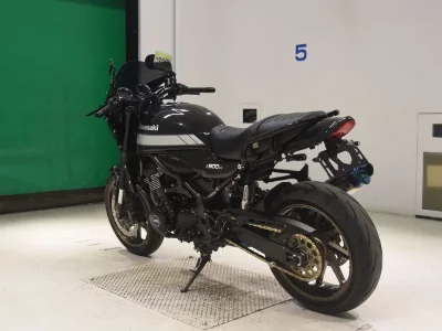 Kawasaki Z900RSKAFE