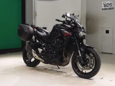 Kawasaki Z900-2