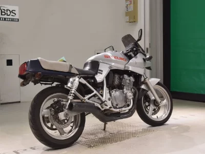 Suzuki GSX250 KATANA