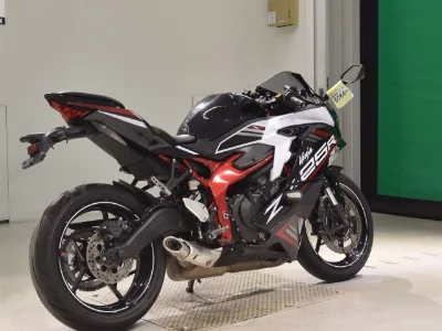 Kawasaki ZX-25R