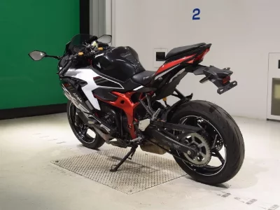 Kawasaki ZX-25R
